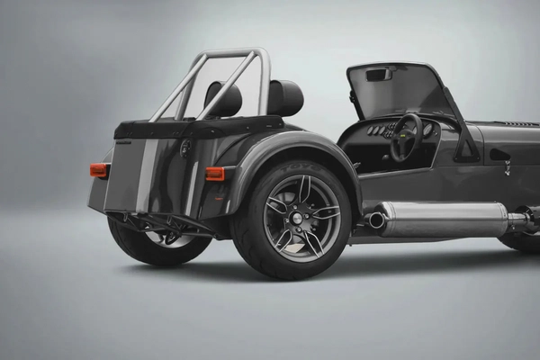CASH: 415,000 AED | 2025 Caterham CSR Twenty / Limited Edition (1 of 20) / Caterham Warranty