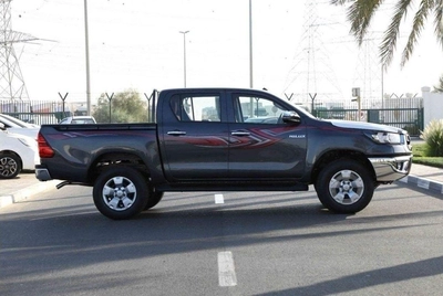 Toyota Hilux HILUX AT 2.4L  Mid AT DIESEL Grey-1