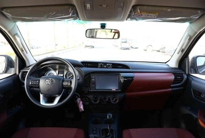 Toyota Hilux HILUX AT 2.4L  Mid AT DIESEL Grey-8
