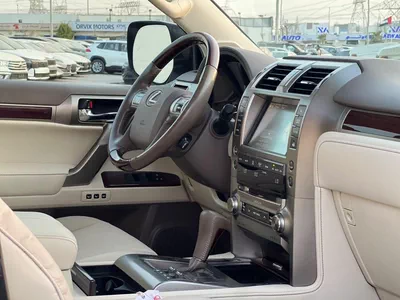 Lexus GX460 2018 Lexus GX460  Full Option  4.6L V8 - Sunroof - Rear Camera & Sensor - Leather Seat - AWD 4x4-11