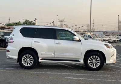 Lexus GX460 2018 Lexus GX460  Full Option  4.6L V8 - Sunroof - Rear Camera & Sensor - Leather Seat - AWD 4x4-7