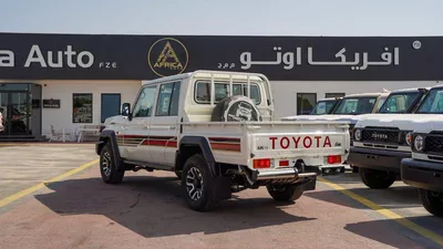 Toyota Land Cruiser Pick Up  DC 4.0 PETROL 2025 AT FULL-12