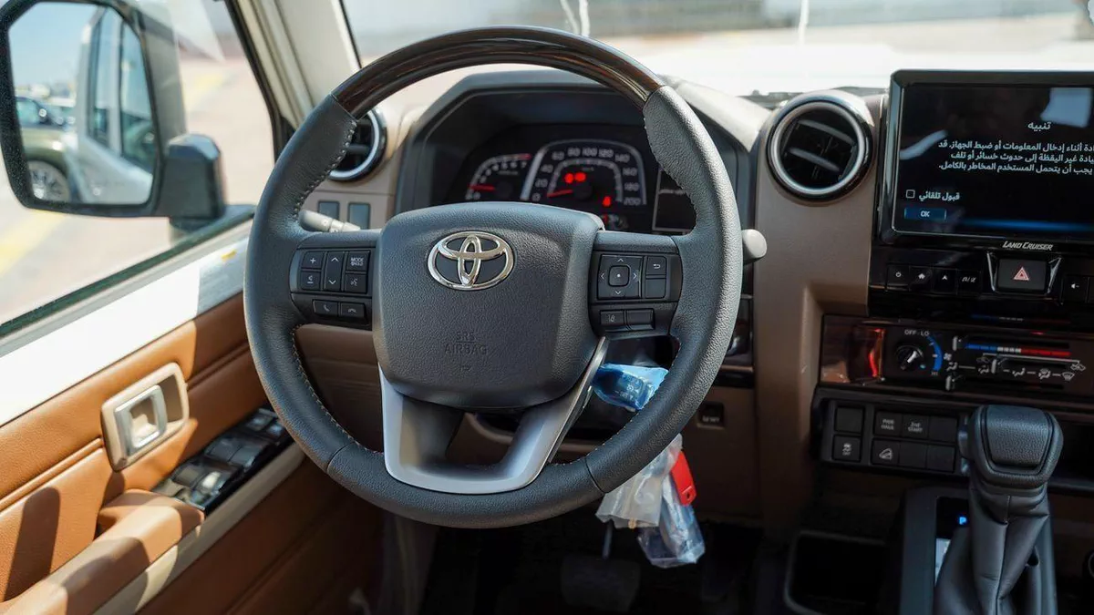 Toyota Land Cruiser Pick Up DC 4.0 PETROL 2025 AT FULL-4-0