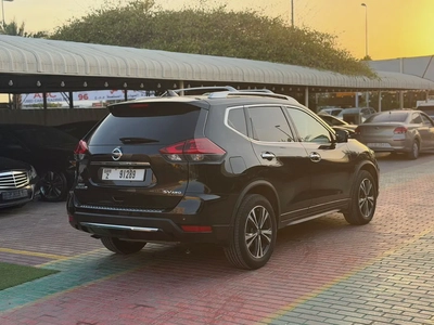 2020 Nissan Rogue S | Efficient SUV | Reliable Family Car-3