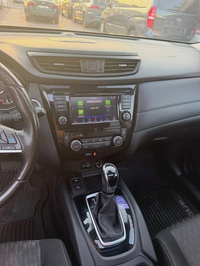 2020 Nissan Rogue S | Efficient SUV | Reliable Family Car-10