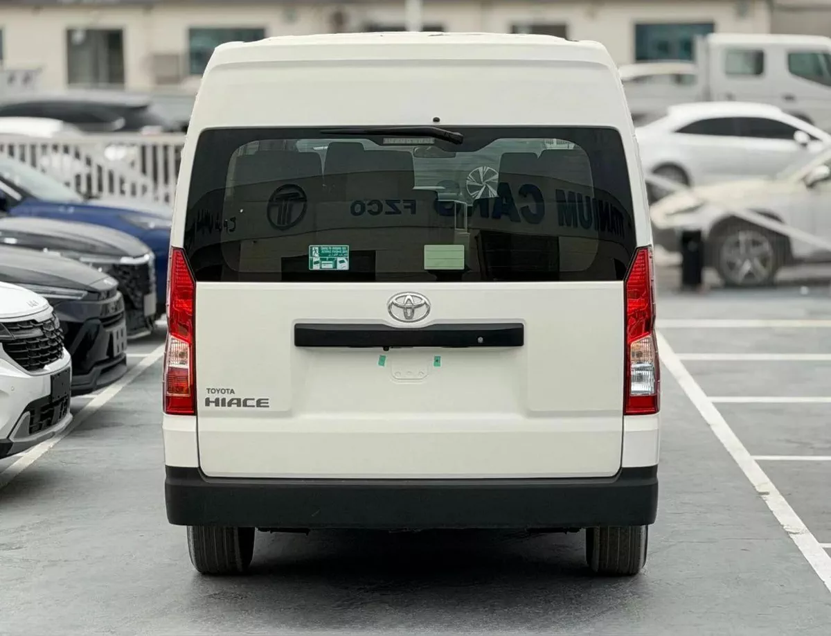 Toyota Hiace GL 3.5L Petrol V6 2025 Export Price @ 153,500 AED-5-5