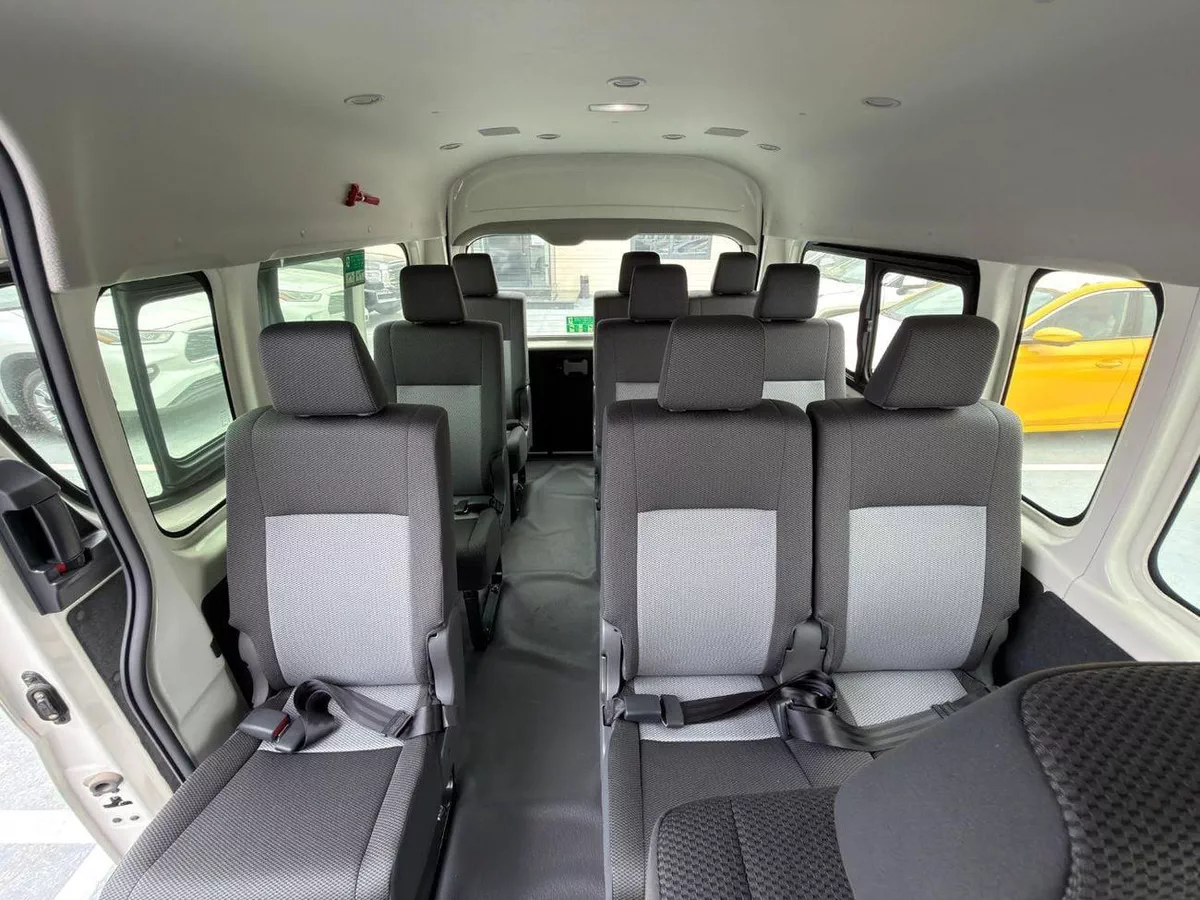 Toyota Hiace GL 3.5L Petrol V6 2025 Export Price @ 153,500 AED-4-4