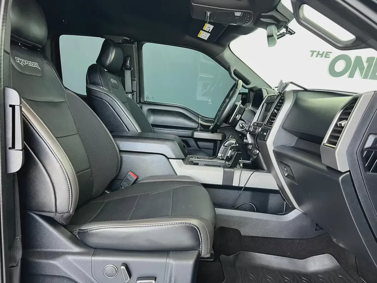 Ford F-150 Raptor 2020 GCC Specs - High Performance Off-Roader-8-8
