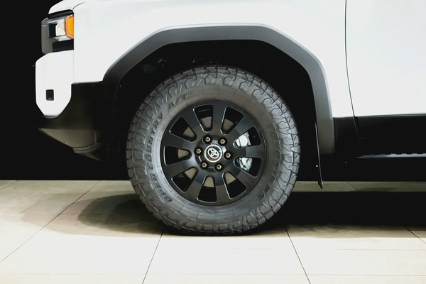2024 Toyota Prado GXL First Edition - GCC Specs - Brand New - Alfuttaim Warranty