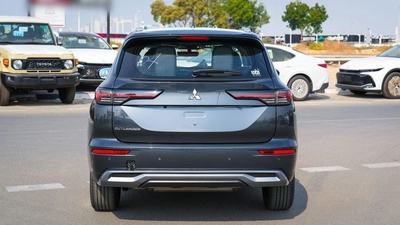 Mitsubishi Outlander Mitsubishi Outlander 2026 – High Line (G06) 2.5L – SUV – GCC Specs – Export Ready-24