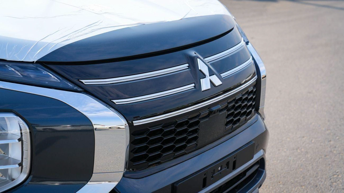 Mitsubishi Outlander Mitsubishi Outlander 2026 – High Line (G06) 2.5L – SUV – GCC Specs – Export Ready-15-15