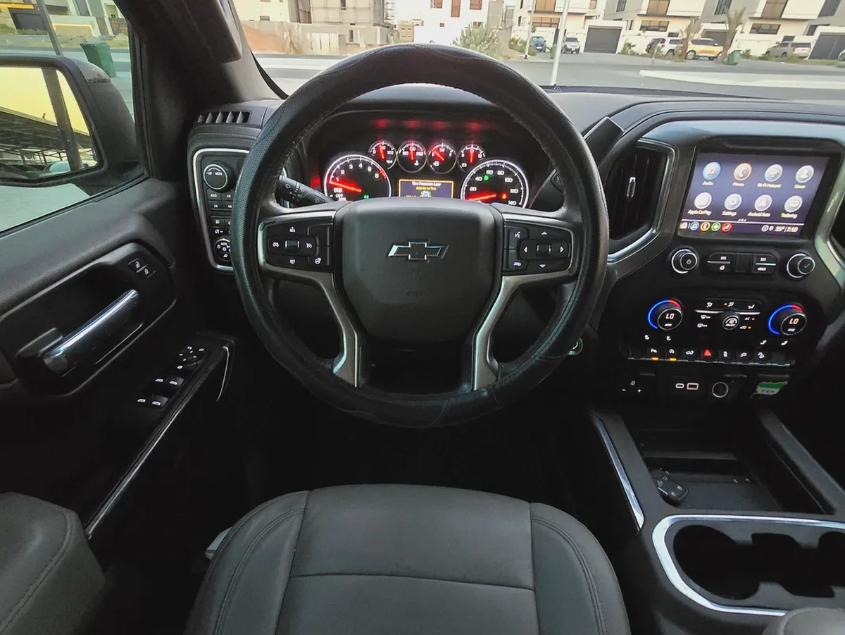 2021 Chevrolet Silverado LTZ - American Specs - Premium Condition-11-11