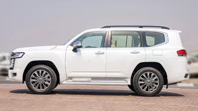 Toyota Land Cruiser VXR LC300 VXR 3.3D AT MY2025 – WHITE-8