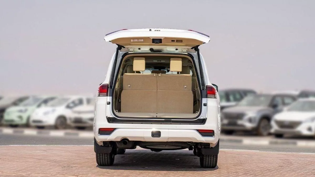 Toyota Land Cruiser VXR LC300 VXR 3.3D AT MY2025 – WHITE-7-0