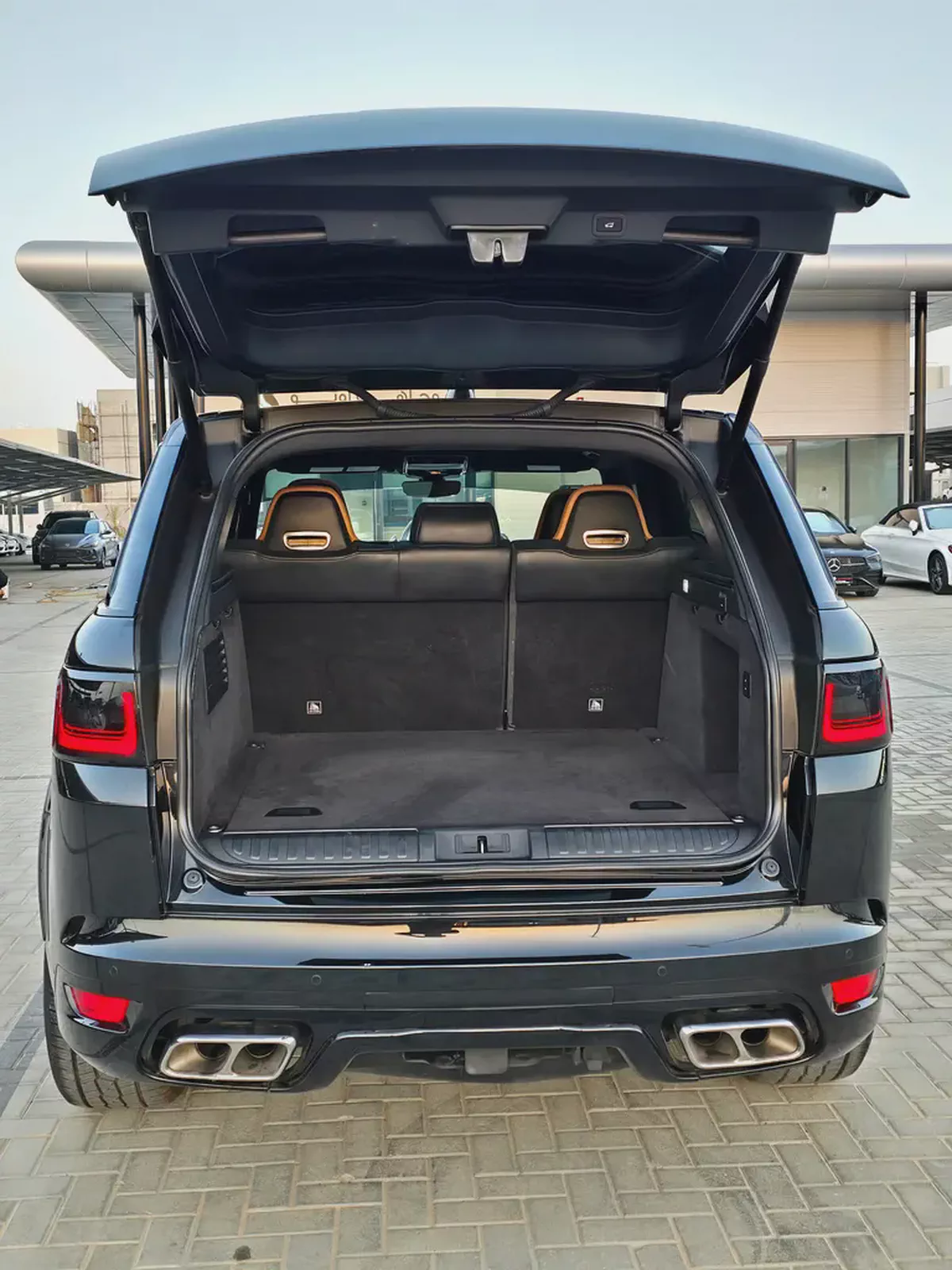 Land Rover Range Rover Sport SVR 2021 - American Specs-9-9