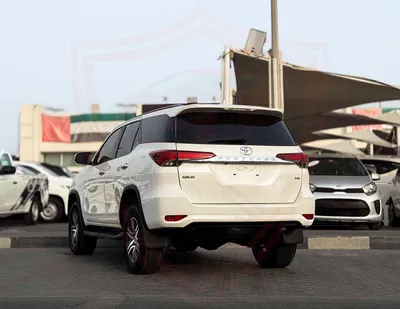 Toyota Fortuner GXR Toyota Fortuner | 4.0 L | 2022 | GCC | Accident-Free | In Excellent Condition | 1630 P.M-3