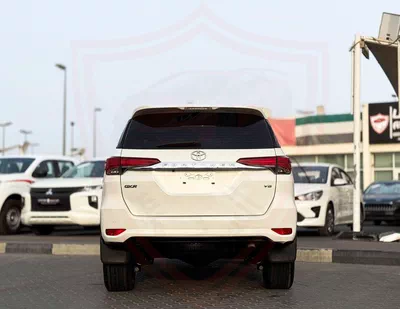 Toyota Fortuner GXR Toyota Fortuner | 4.0 L | 2022 | GCC | Accident-Free | In Excellent Condition | 1630 P.M-4