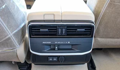 Toyota Land Cruiser GXR LAND CRUISER GXR 3.3L DIESEL 2024-13