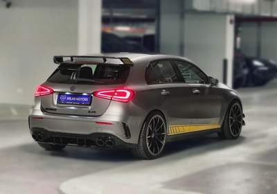 Mercedes A45 S+ 2020, GCC specification, Low Mileage, Special original color, Warranty and Service.-4