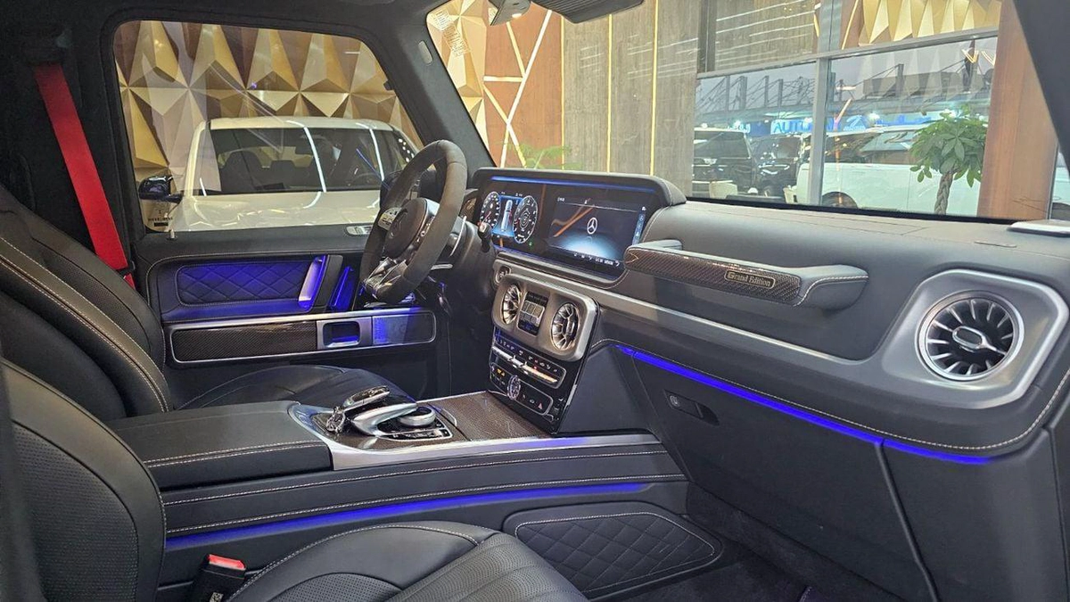 Mercedes Benz G63 AMG STD GRAND EDITION MATT BLACK CARBON FIBER-18-18