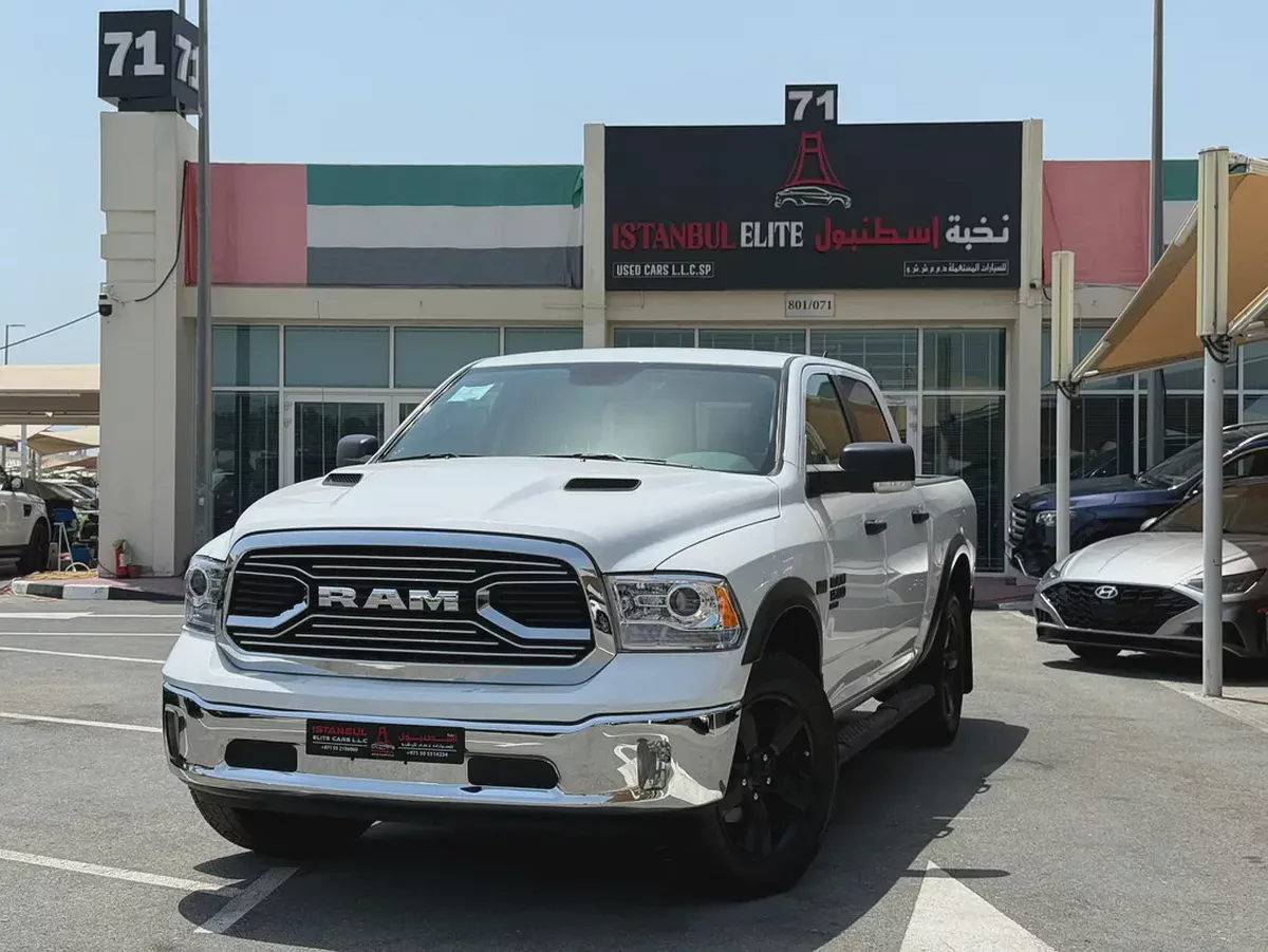 RAM 1500 SLT Classic 2020 Canadian Specs
