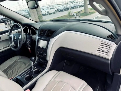 CHEVROLET TRAVERSE | 2009 | FULL OPTION | CLEAN CAR FRESH JAPAN IMPORT-8