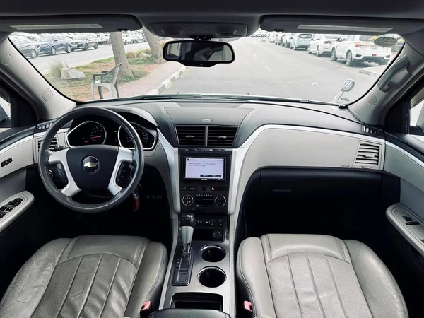 CHEVROLET TRAVERSE | 2009 | FULL OPTION | CLEAN CAR FRESH JAPAN IMPORT