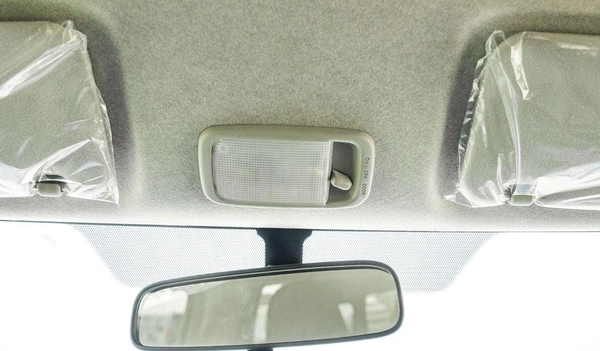 Toyota Hiace GL (LHD) TOYOTA HIACE HR 2.7P MT 16 SEATER MY2025 – WHITE