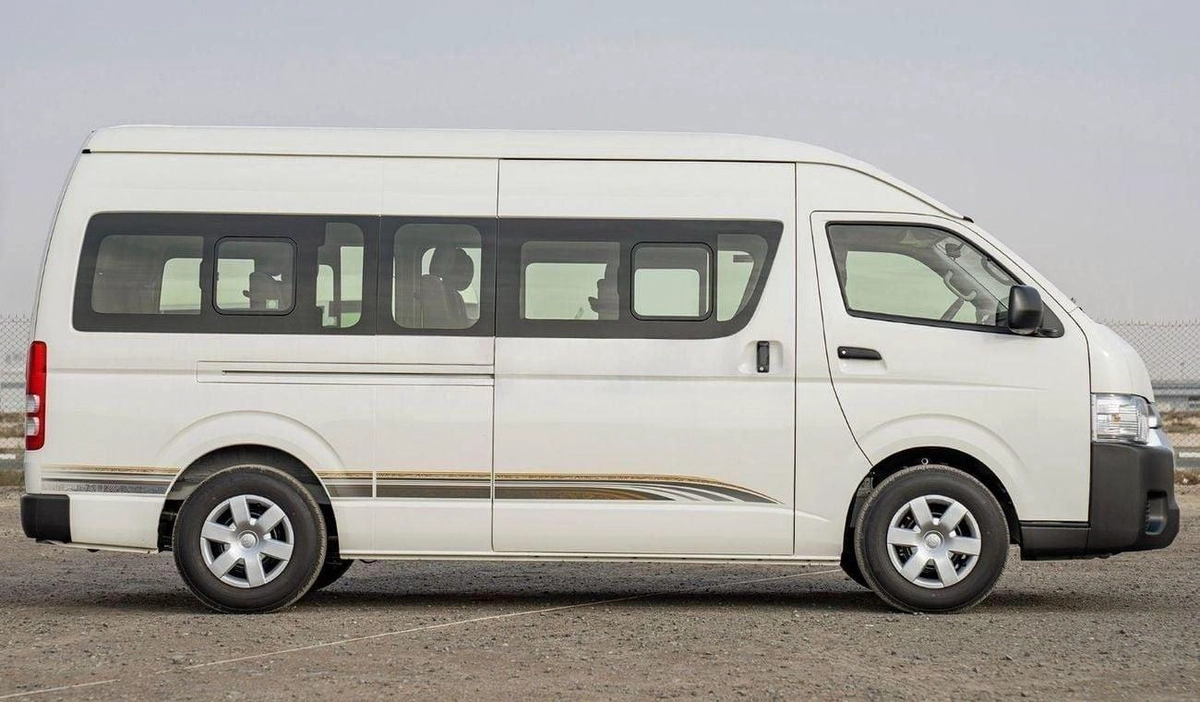 Toyota Hiace GL (LHD) TOYOTA HIACE HR 2.7P MT 16 SEATER MY2025 – WHITE-3-0
