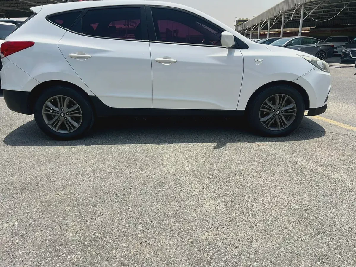 Hyundai Tucson 2015 Korean Specs - Efficient  Reliable SUV-4-4
