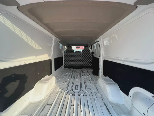 2021 | Nissan Urvan | Manual | Van | Camera | Ref#854