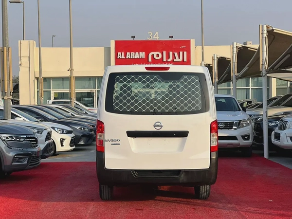 2021 | Nissan Urvan | Manual | Van | Camera | Ref#854