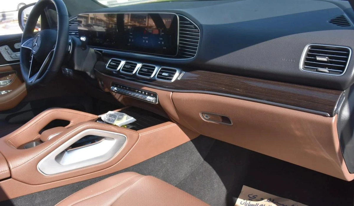 MERCEDES BENZ GLE450E 2024 | BLACK ( HYBRID )-12-12