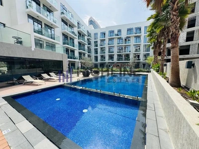 Pool View | Vacant Studio | Best Price-4