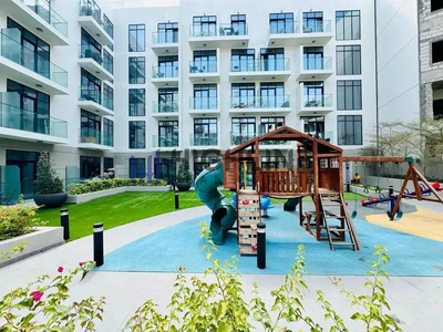 Pool View | Vacant Studio | Best Price-5