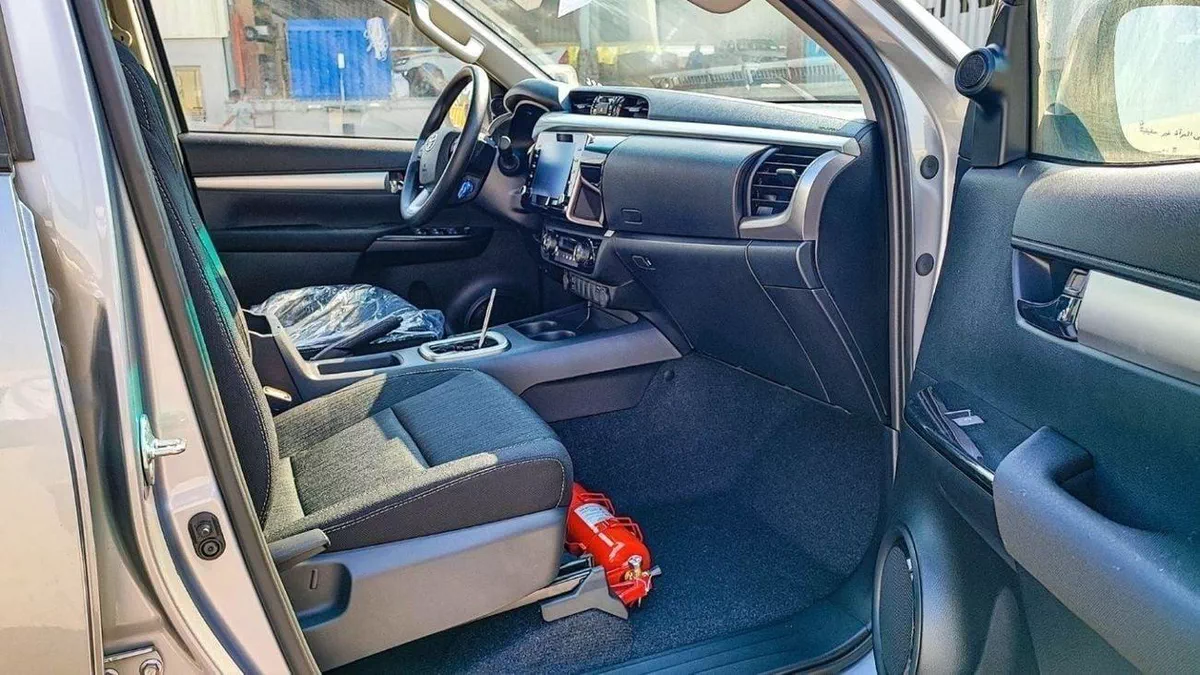 Toyota Hilux SGLX HILUX 2.4L AT DIESEL Full option 2024 0KM-9-0