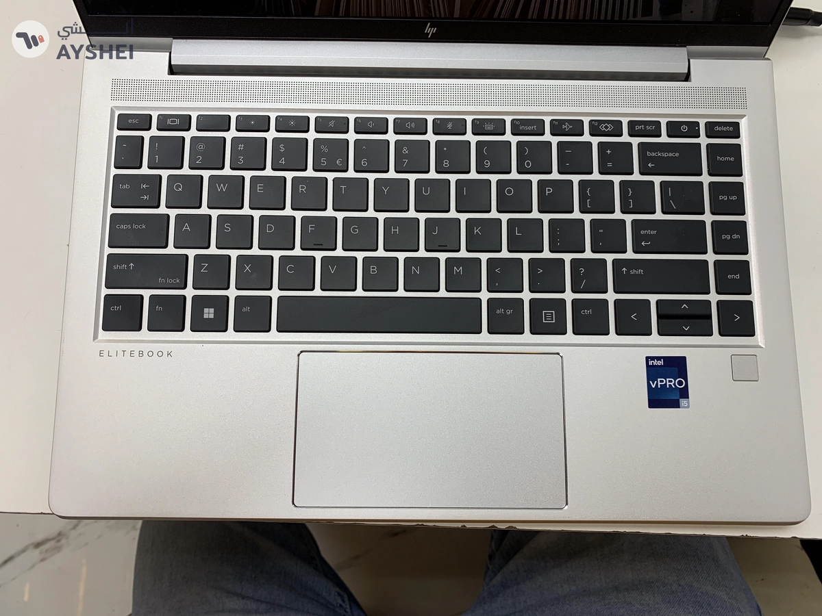 Hp elitebook 640 G10-4-4