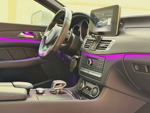 Mercedes Benz CLS 63 AMG FREE ACCIDENT UNDER WARRANTY