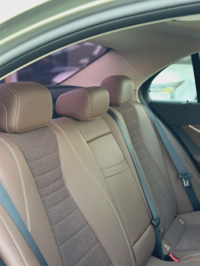 Mercedes-Benz E200 2021 / GCC Specs / 50,000 KM / Gold / Brown Interior / AED 140,000-14