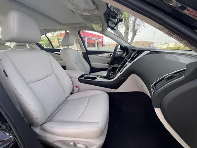 Infiniti Q50 LUXE 3.0L-9