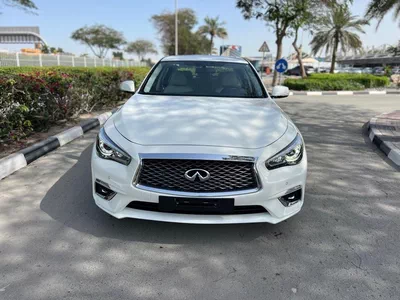 Infiniti Q50 LUXE 3.0L-1