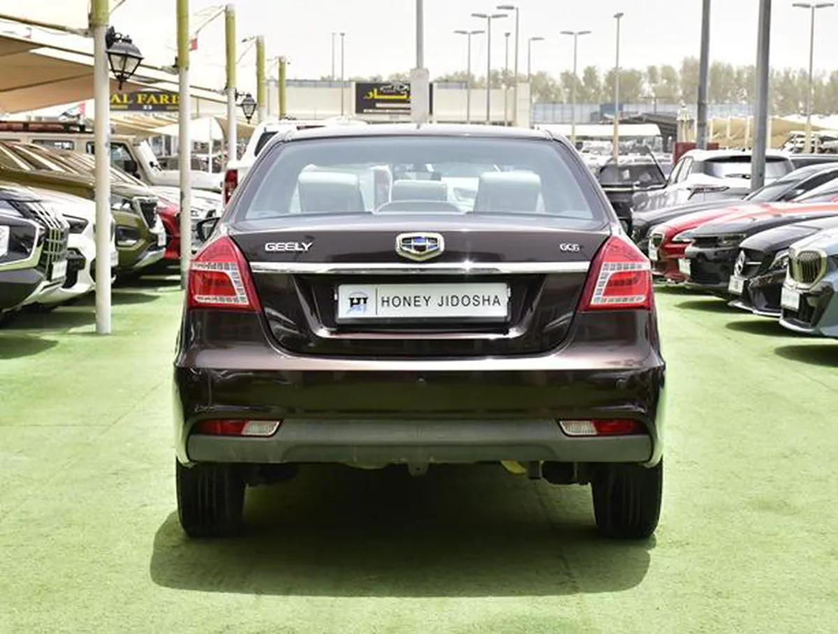 Geely GC6 ( 2017 Model ) in Brown Color GCC Specs-1-1