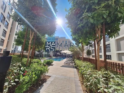 LIKE BRAND NEW STUDIO IN GATED COMMUNITY-10