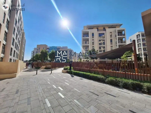 LIKE BRAND NEW STUDIO IN GATED COMMUNITY