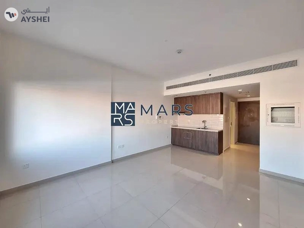 LIKE BRAND NEW STUDIO IN GATED COMMUNITY