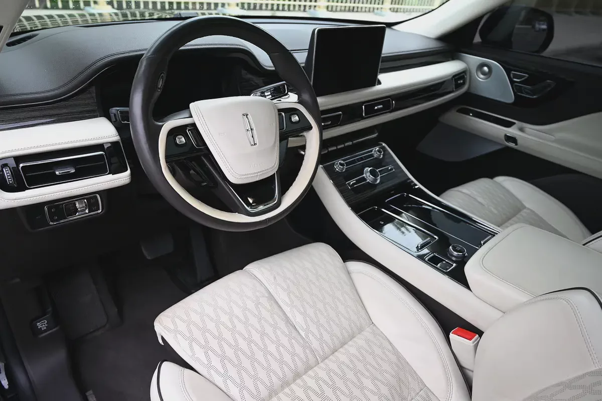 FULL WARRANTY & SERVICE |I LINCOLN AVIATOR PRESIDENTIAL |I 0% DP |I GCC-6-6