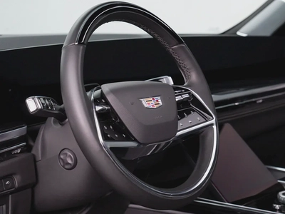 2025 Cadillac Escalade ESV - GCC Specs - Brand New!-9