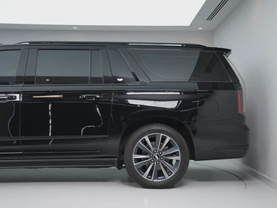 2025 Cadillac Escalade ESV - GCC Specs - Brand New!-5