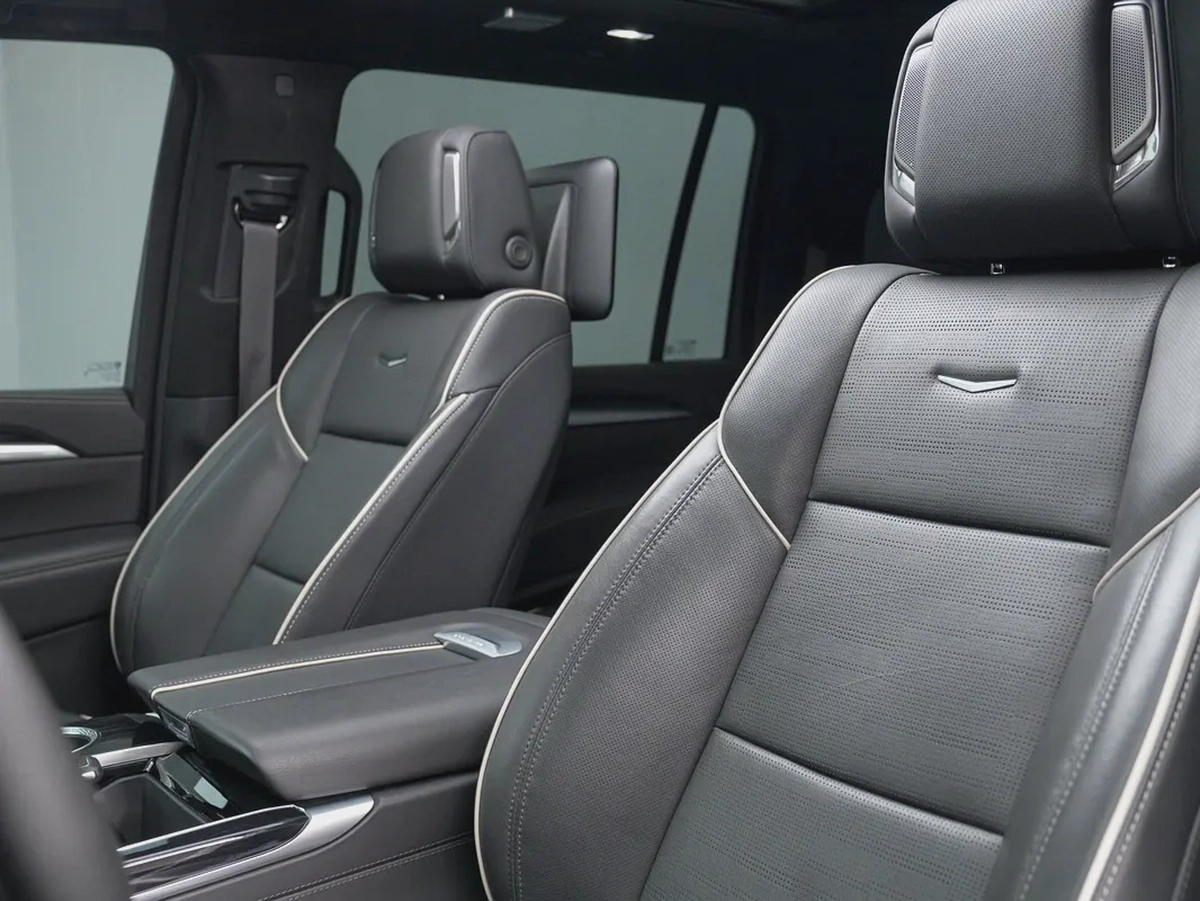 2025 Cadillac Escalade ESV - GCC Specs - Brand New!-12-12