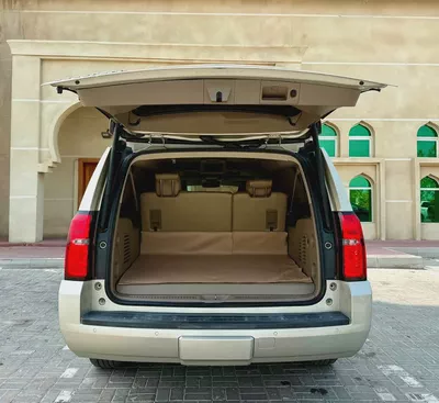 Chevrolet Suburban LTZ 2015 | GCC Specs | Full Option | Excellent Condition-6